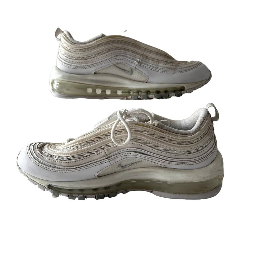 Nike Women's Sz 8.5 White UPC 00884802830962 Very Good Condition Air Max